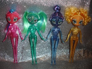 doyoulikethistoo wordpress com Fakie Stars Dolls rainbow line-up